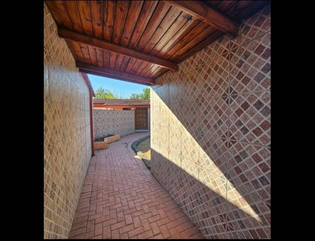 3 BEDROOM HOUSE FOR SALE IN SASOLBURG EXT 15